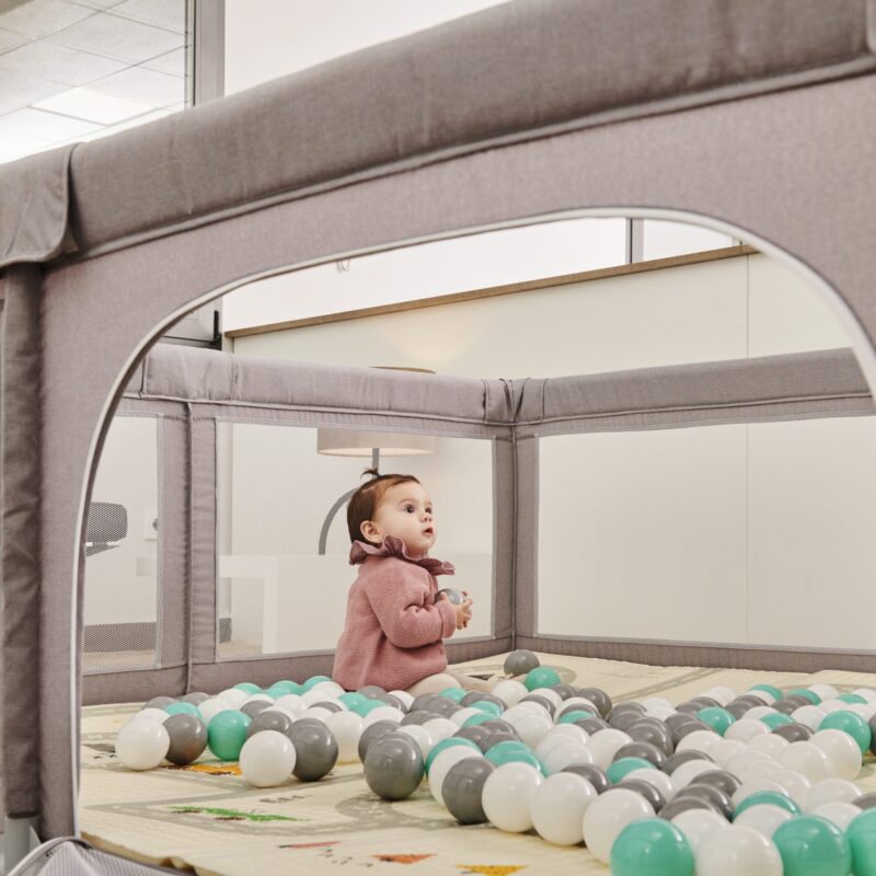 parque_infantil_grande_con_gatera_antideslizante